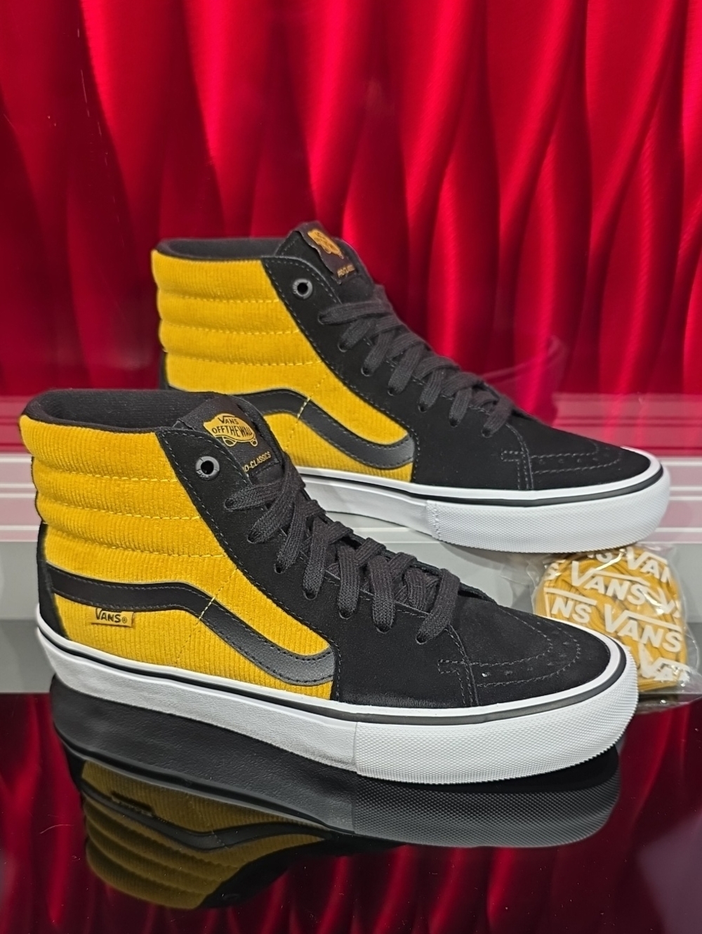 Vans Sk8 Hi Pro Black Yellow Corduroy Men 9.0 Women 10.5 New No Box